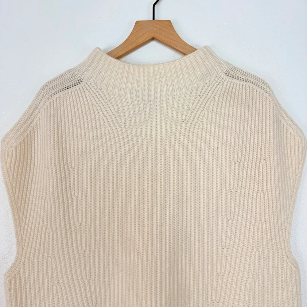 Banana Republic Oversized Sweater Vest M/L Cream Mock‎ Neck Cashmere Merino Wool